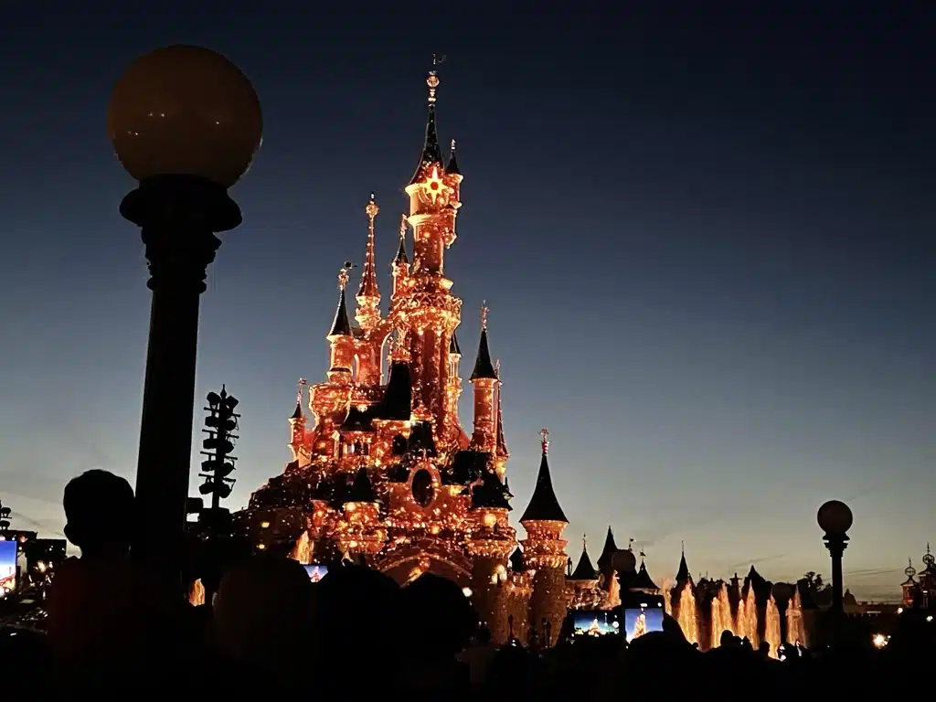 You will need Disneyland Paris tickets to watch the firework show